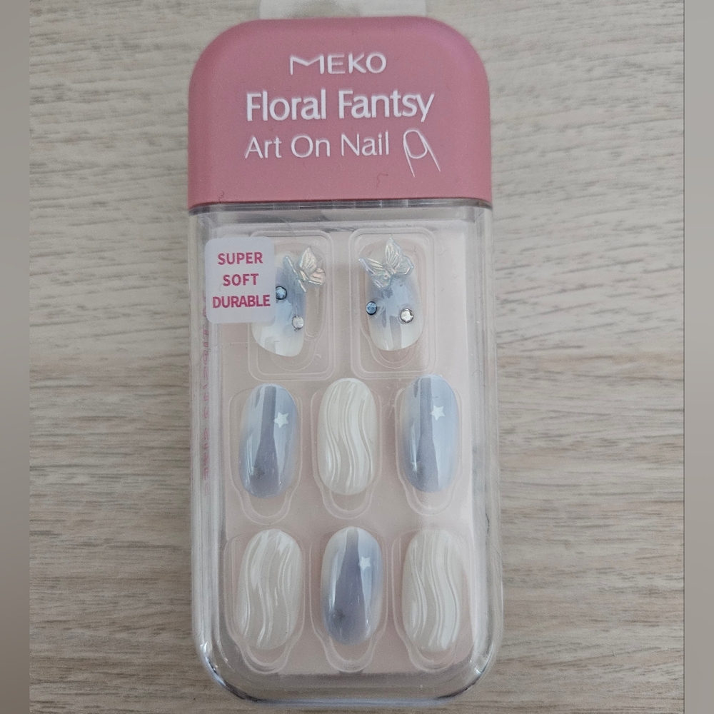 Meko Floral Fantasy Art Press On Nails